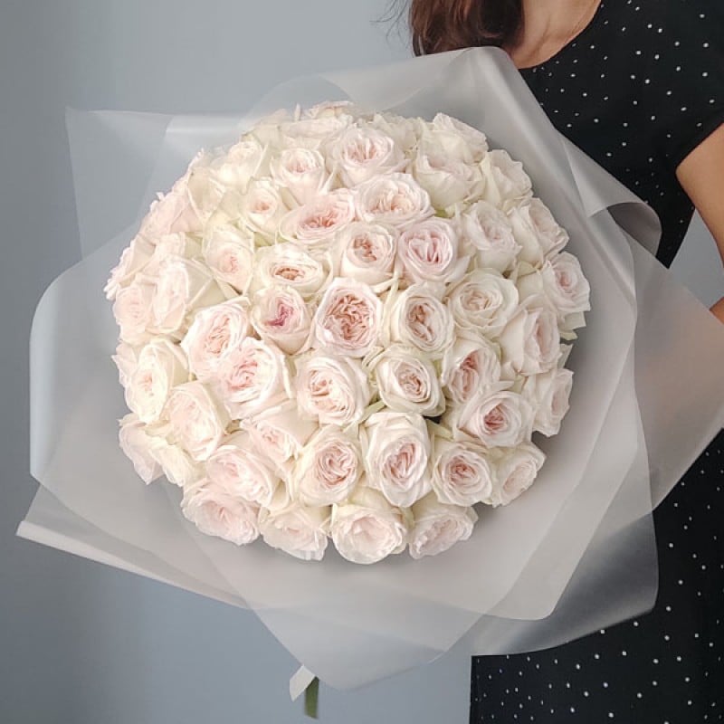 Букет из 55 роз White O'Hara