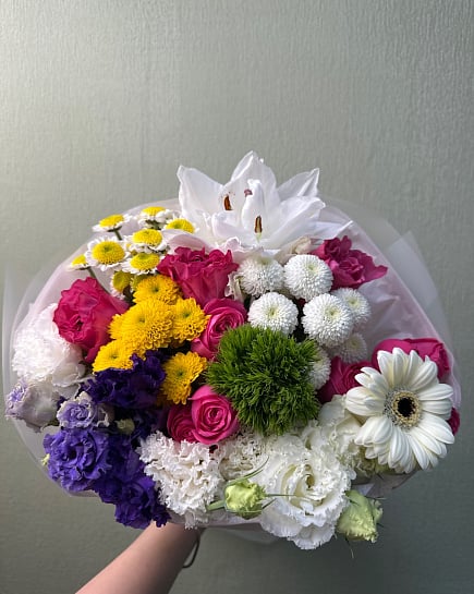 Яркий микс из лилий и хризантем with delivery to Astana