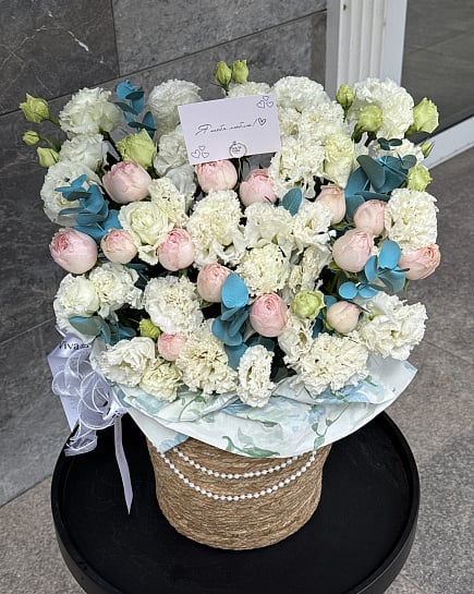 Зефирное облако в корзине with delivery to Astana