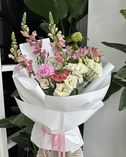 Романтичный микс в пастельных тонах with delivery to Astana